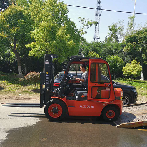 龍工叉車(chē)配件維修價(jià)格型號(hào)齊全